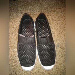 Men's slip on shoes